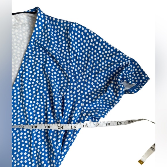 BODEN Women’s 6R Cassia Polka Dot True Wrap Tie Short Sleeve Top Blue - Picture 12 of 14